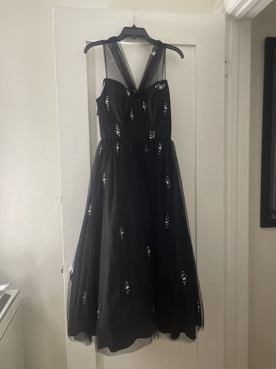 Mac Duggal Size 2 Prom Cap Sleeve Black Ball Gown on Queenly