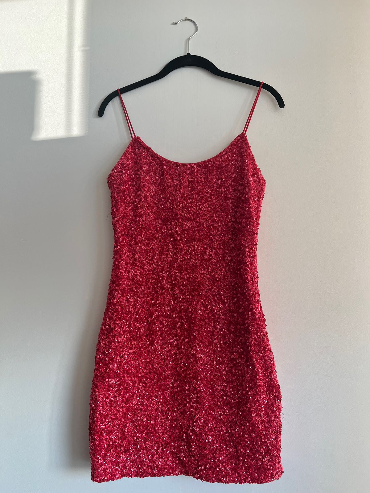 Alice & Olivia Size 6 Homecoming Red Cocktail Dress on Queenly