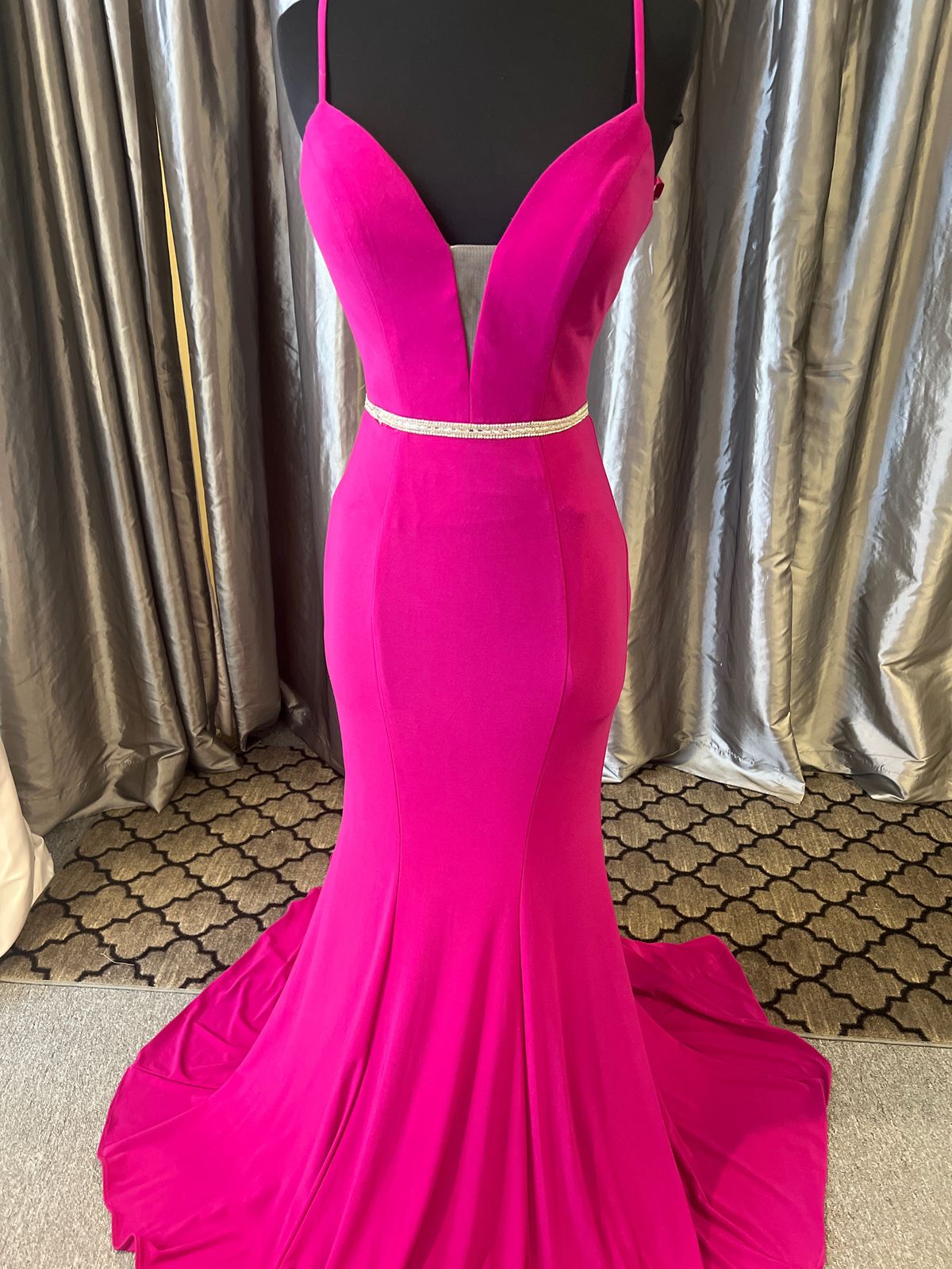 Style 3740rw Val Stefani Size 2 Plunge Pink A-line Dress on Queenly