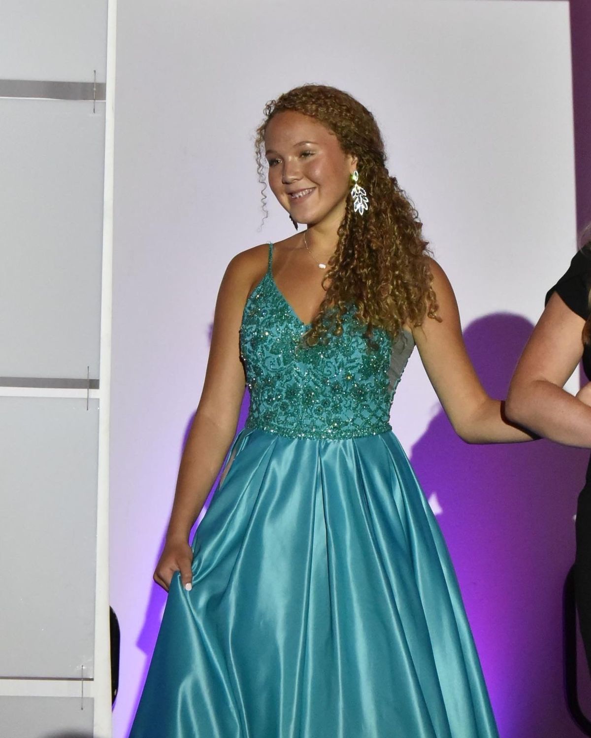 Queenly | Buy and sell prom, pageant, and formal dresses