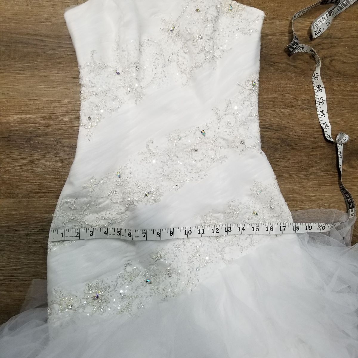 Style 8604 (fits 2-4) Essence Collection Size 6 White Mermaid Dress on Queenly