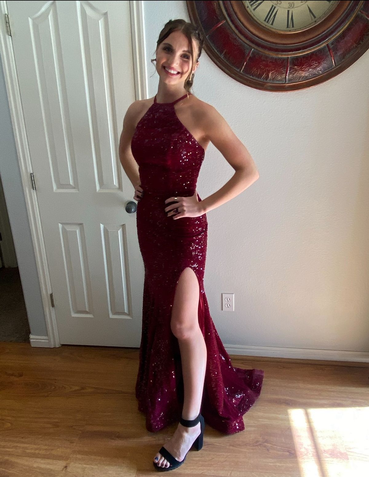 Size 6 Prom High Neck Red Mermaid Dress on Queenly