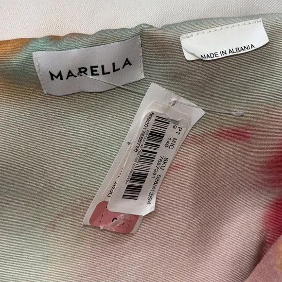 Marella Size 4 Multicolor Ball Gown on Queenly