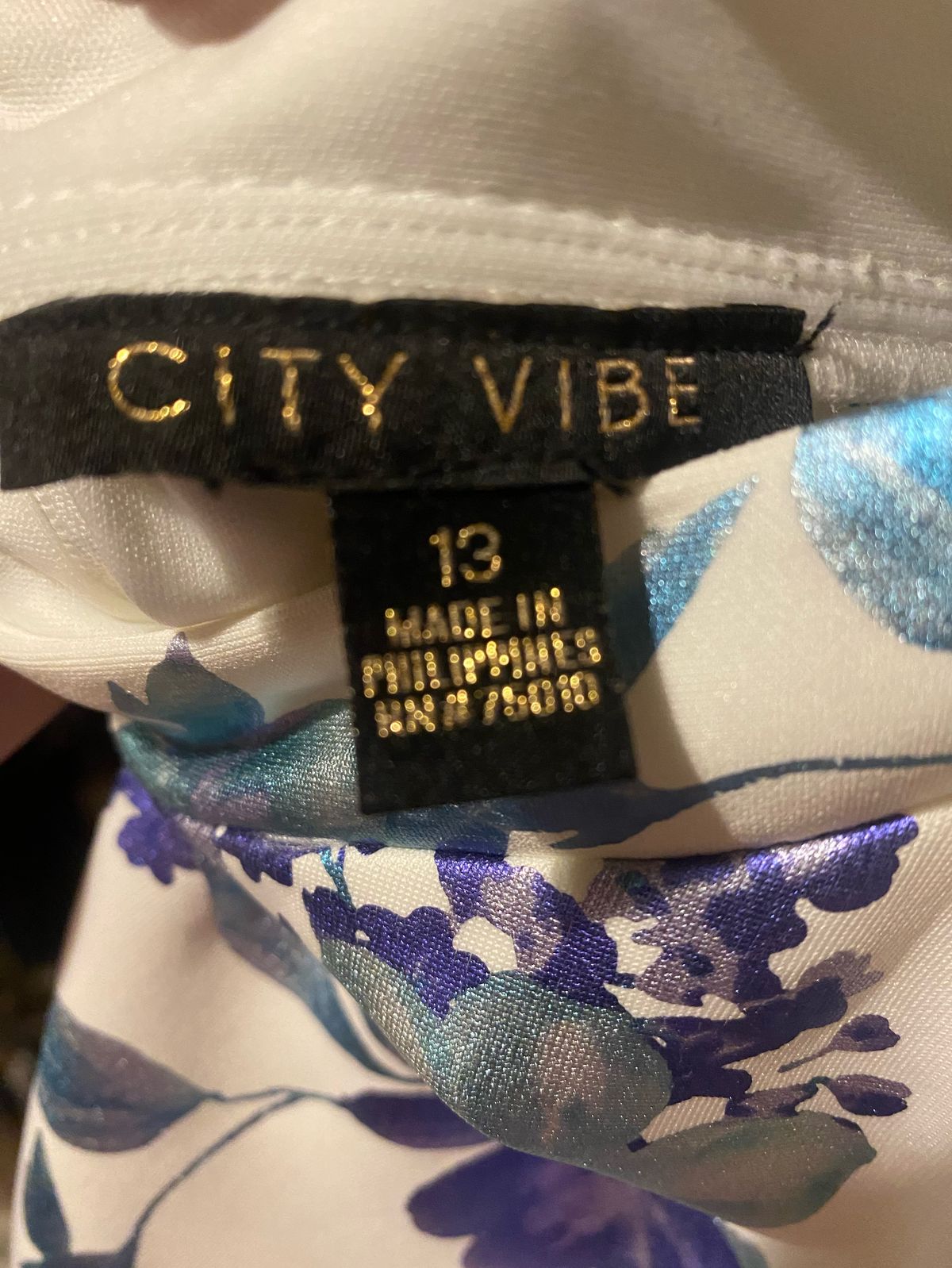 City Vibe Size L Prom Plunge Multicolor Cocktail Dress on Queenly