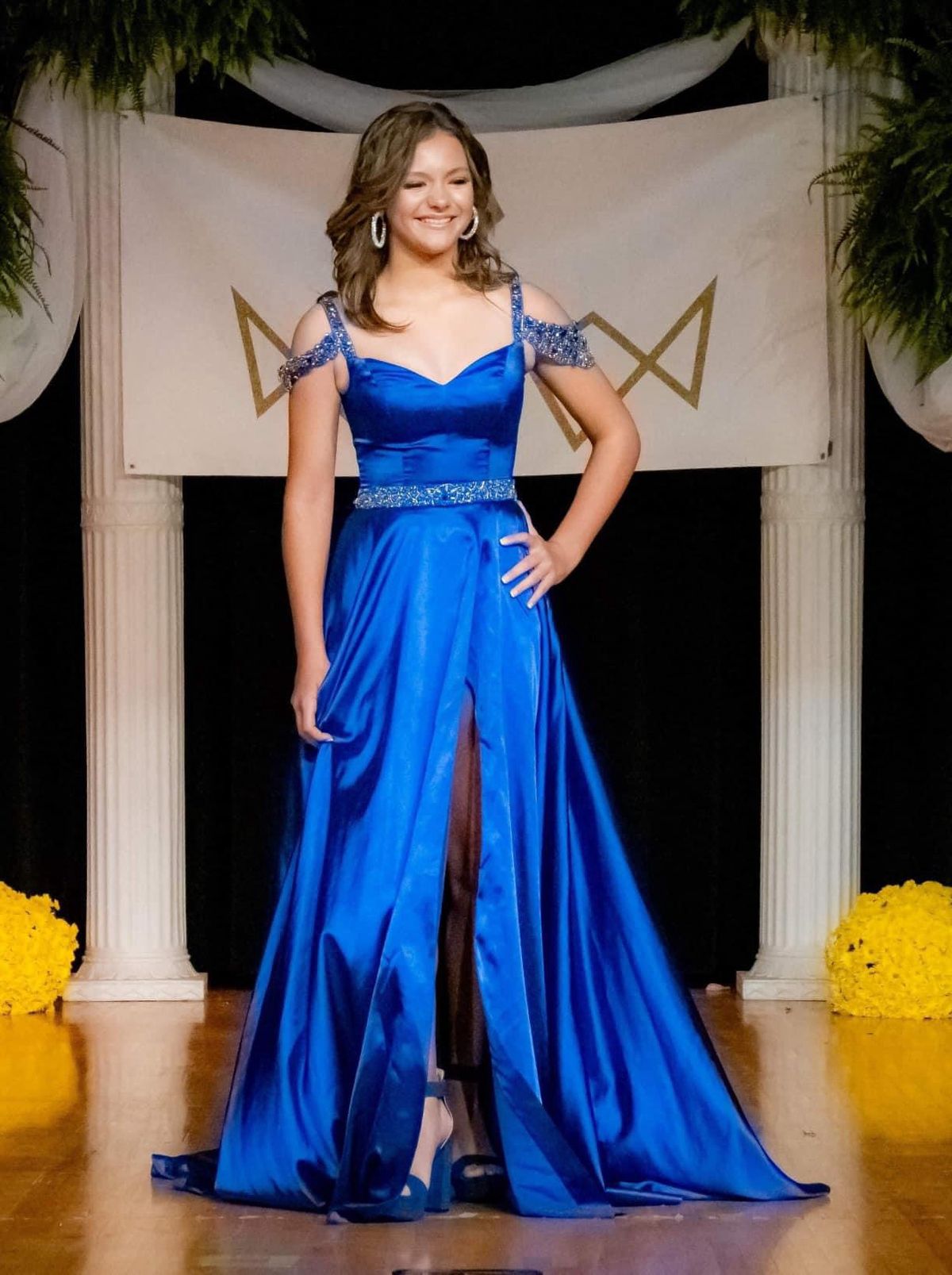 Queenly | Buy and sell prom, pageant, and formal dresses