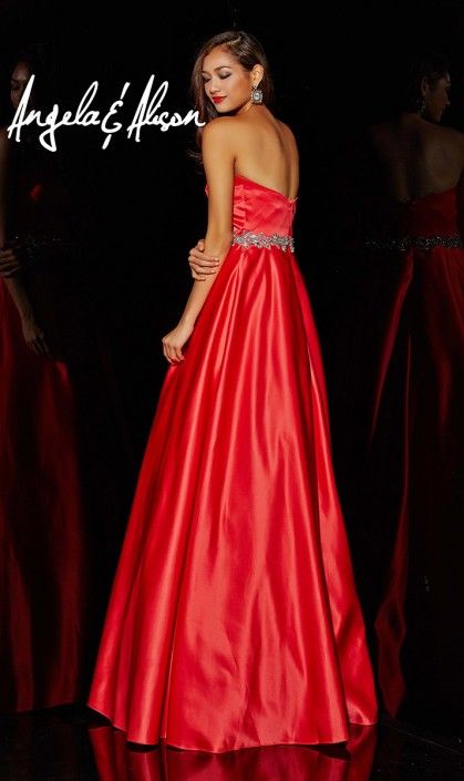 Queenly | Buy and sell prom, pageant, and formal dresses