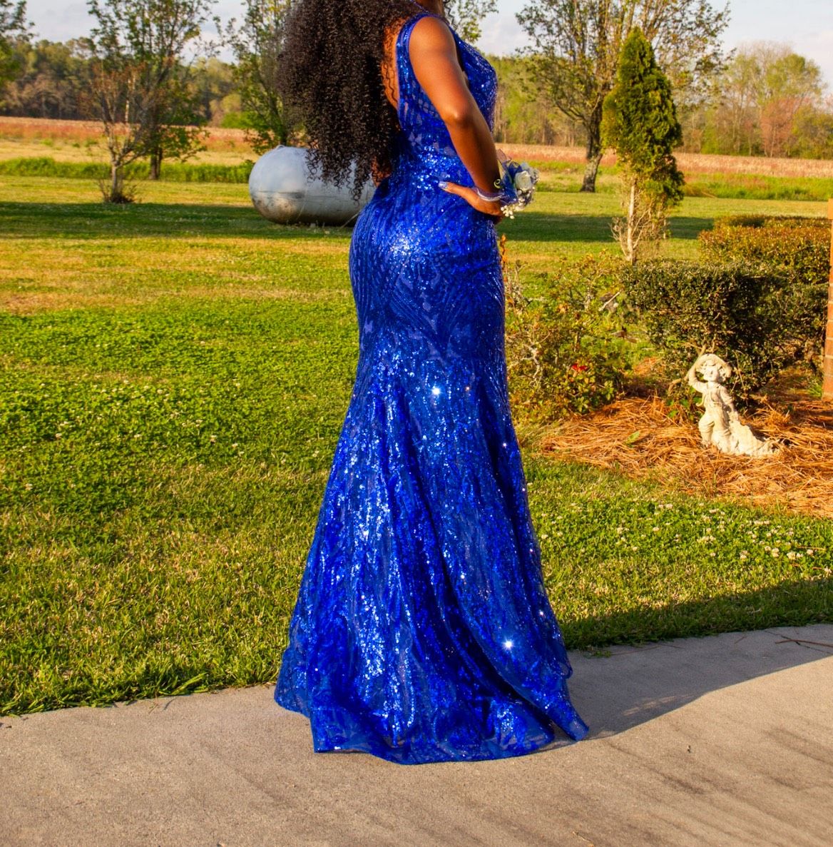 Size 2 Prom Blue Side Slit Dress on Queenly