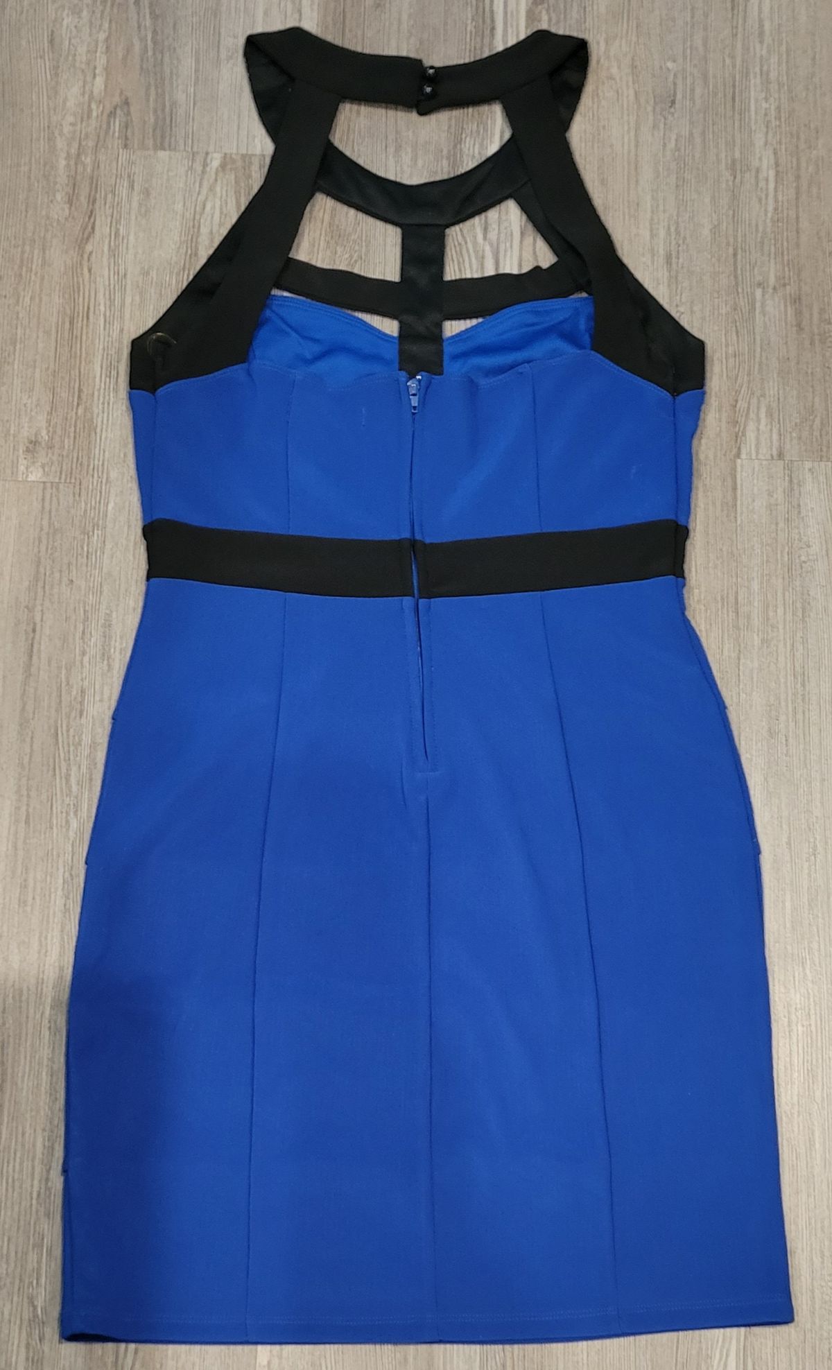 Crystal Doll Size 10 Nightclub Blue Cocktail Dress on Queenly