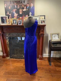 Aleta Size 8 One Shoulder Blue Side Slit Dress on Queenly