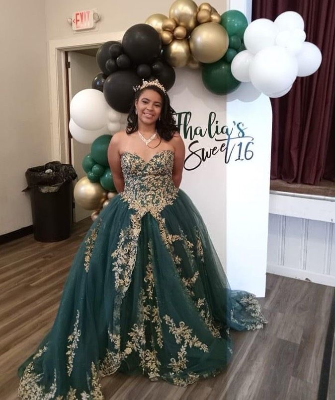 Size 8 Prom Strapless Green Ball Gown on Queenly