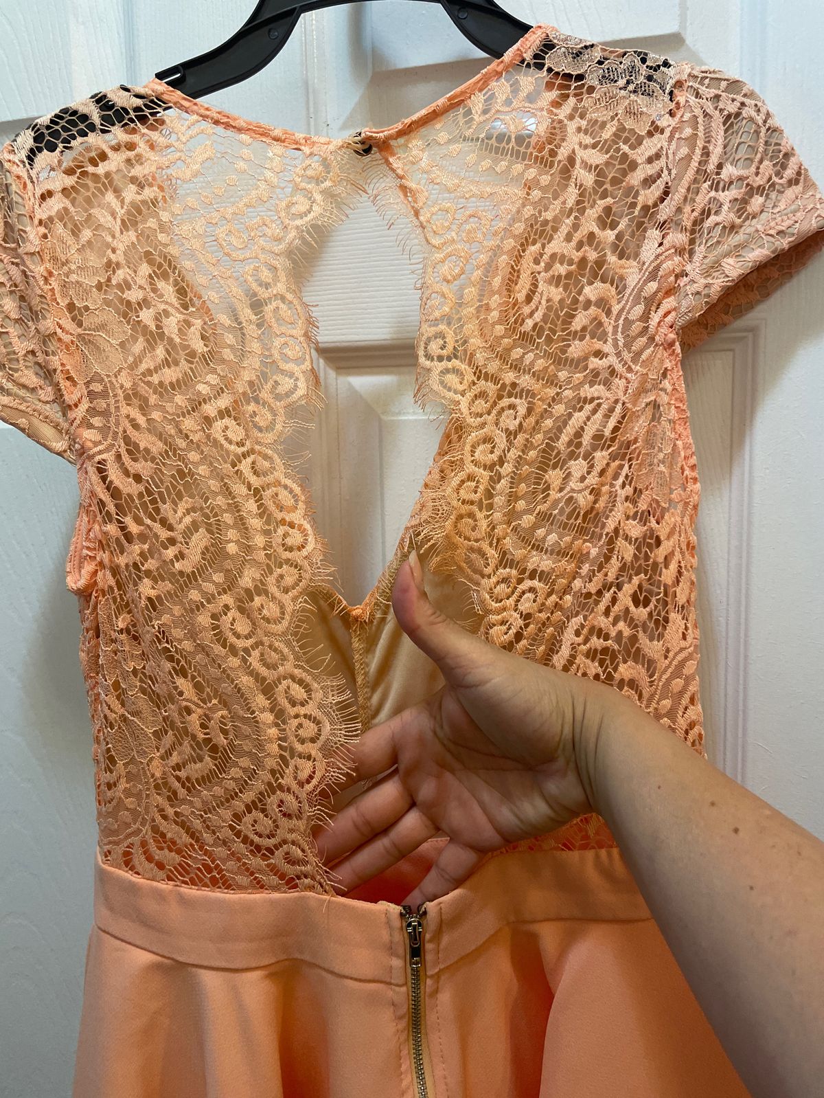 Size M Cap Sleeve Lace Orange Cocktail Dress on Queenly