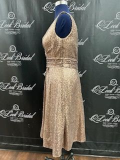 Size 10 Gold Cocktail Dress on Queenly