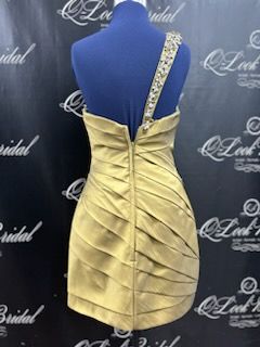 Size 8 Yellow Cocktail Dress on Queenly