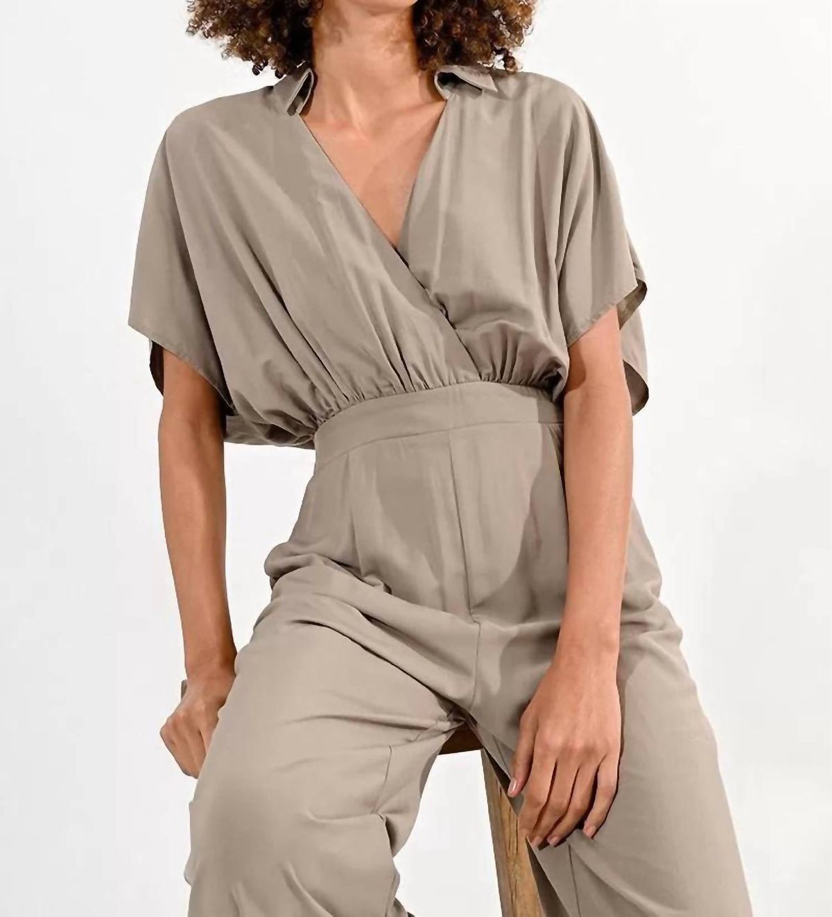 Style 1-3524516018-70 MOLLY BRACKEN Size XS High Neck Brown Formal Jumpsuit on Queenly