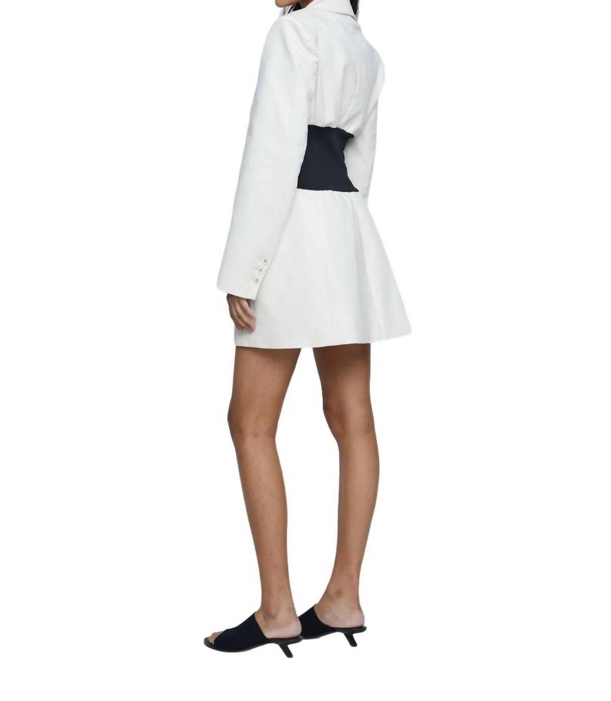 Style 1-3227274072-2381 ANNA QUAN Size 6 Blazer White Cocktail Dress on Queenly