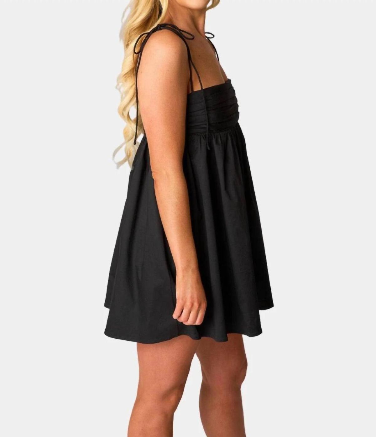 Style 1-760514117-149 BUDDYLOVE Size L Black Cocktail Dress on Queenly