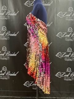 Size 6 Multicolor Cocktail Dress on Queenly