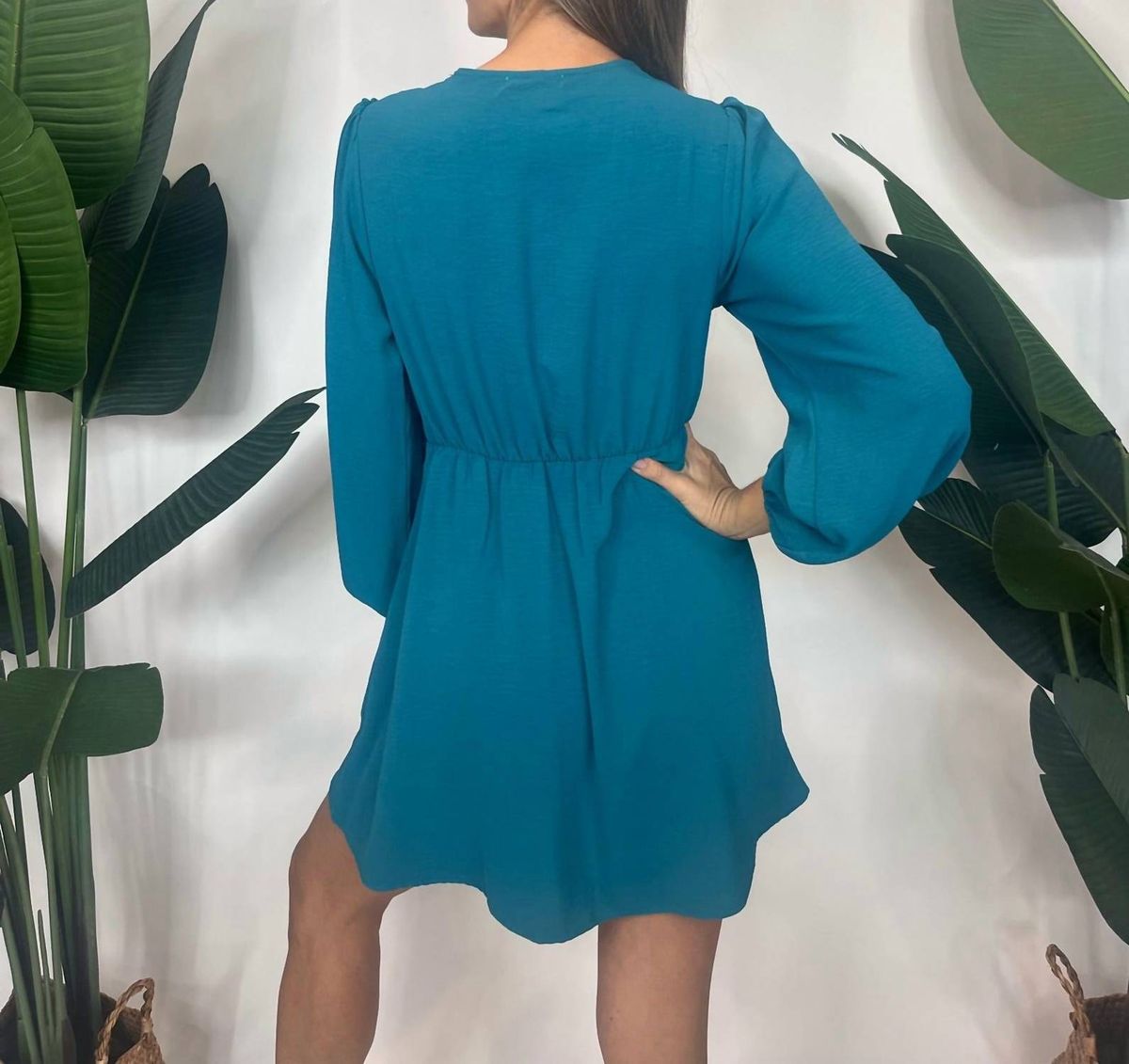 Style 1-1989194270-149 KLd. Signature Size L Long Sleeve Blue Cocktail Dress on Queenly