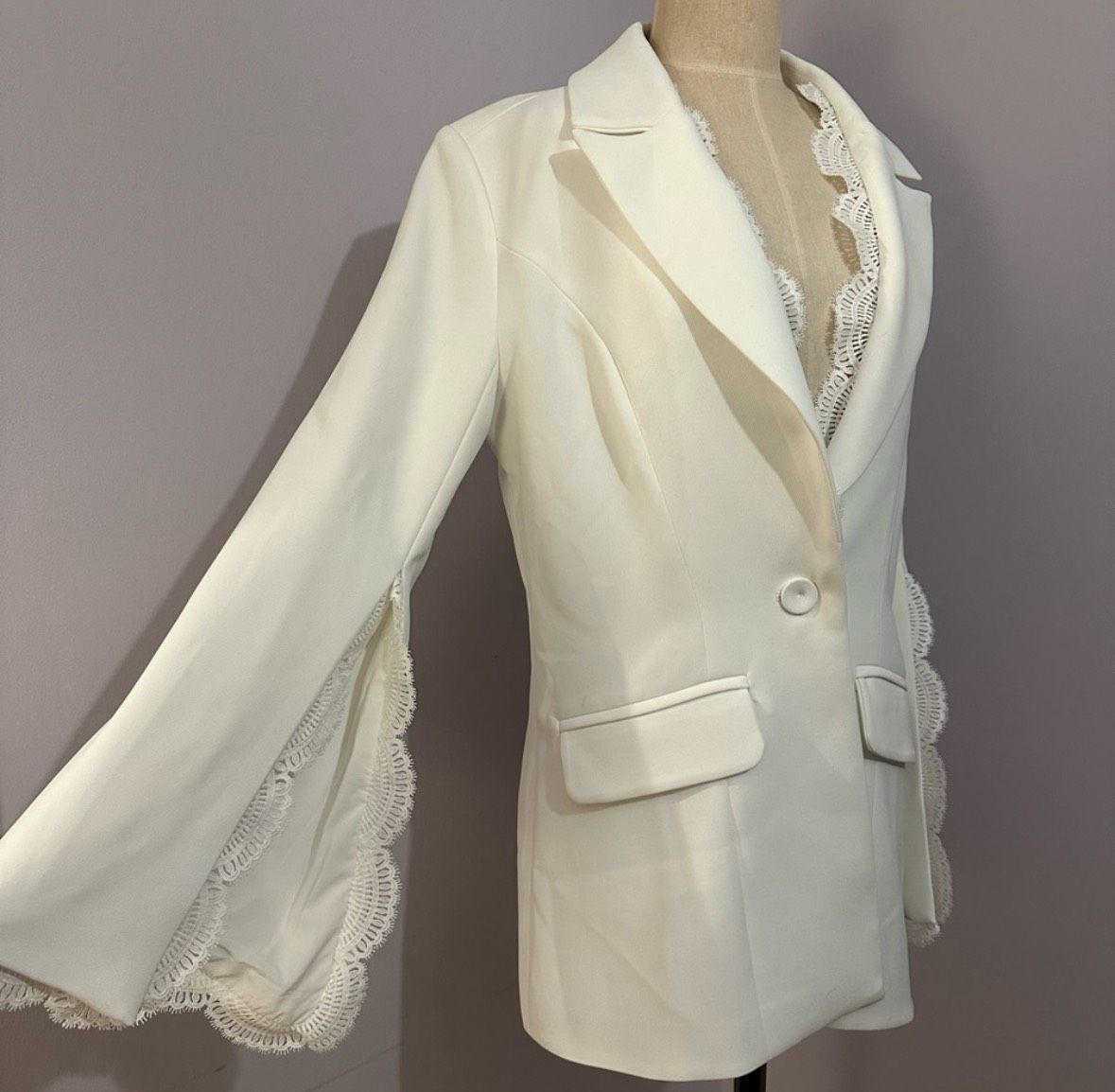 Elliatt Size M Wedding Blazer Lace White Formal Jumpsuit on Queenly