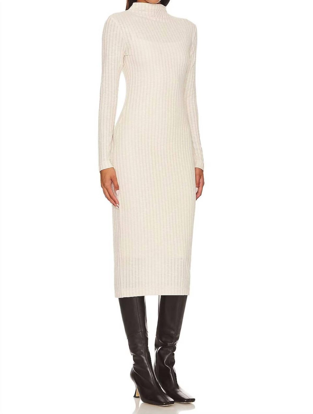 Style 1-3383647394-892 STEVE MADDEN Size M Long Sleeve White Cocktail Dress on Queenly