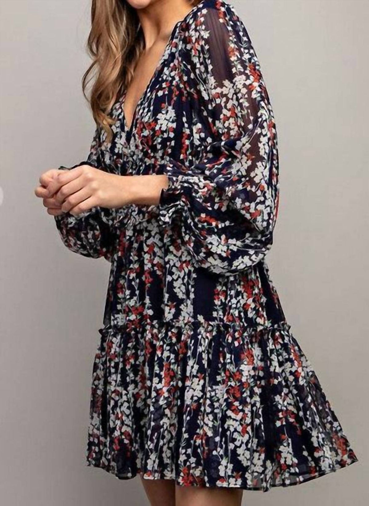 Style 1-537145005-149 ee:some Size L Floral Navy Blue Cocktail Dress on Queenly