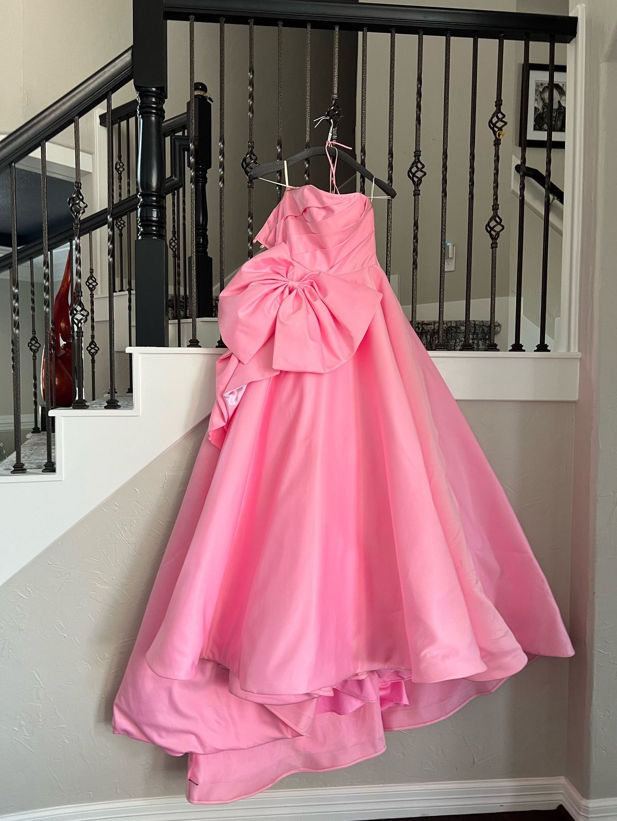 Queenly | Buy and sell prom, pageant, and formal dresses