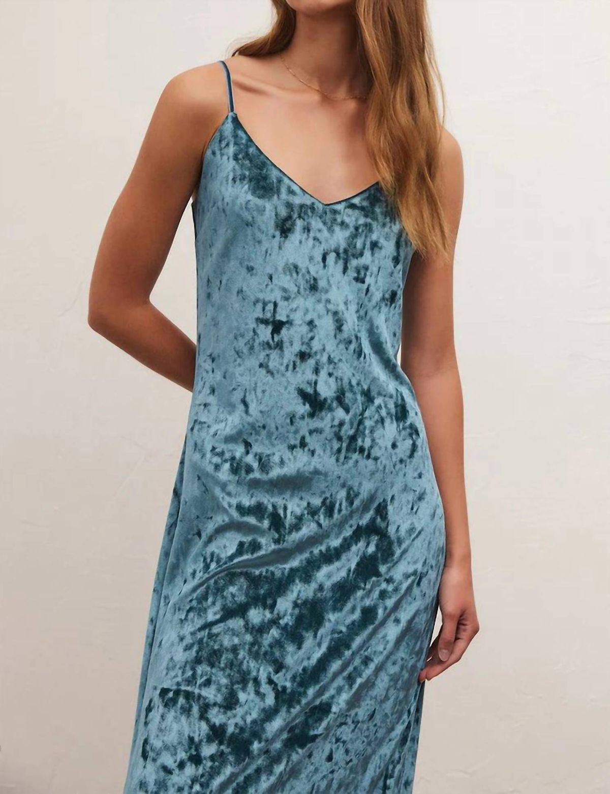 Style 1-3224295404-892 Z Supply Size M Velvet Blue Cocktail Dress on Queenly