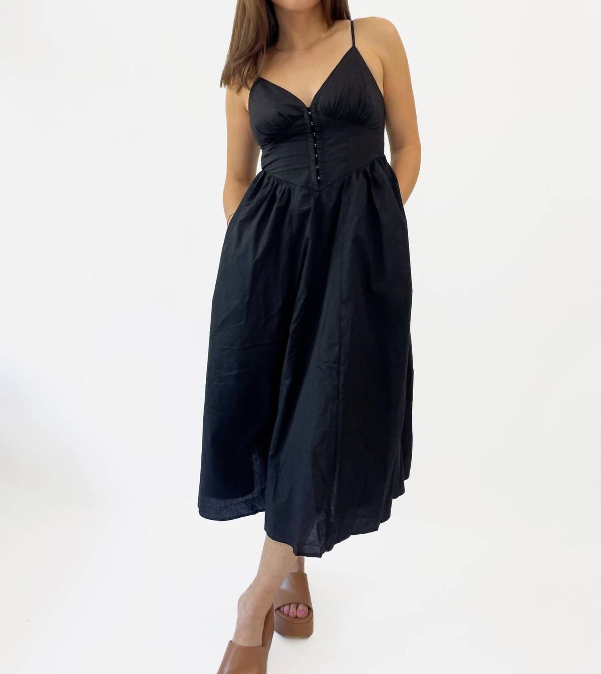 Style 1-82830886-149 PAPERMOON Size L Black Cocktail Dress on Queenly