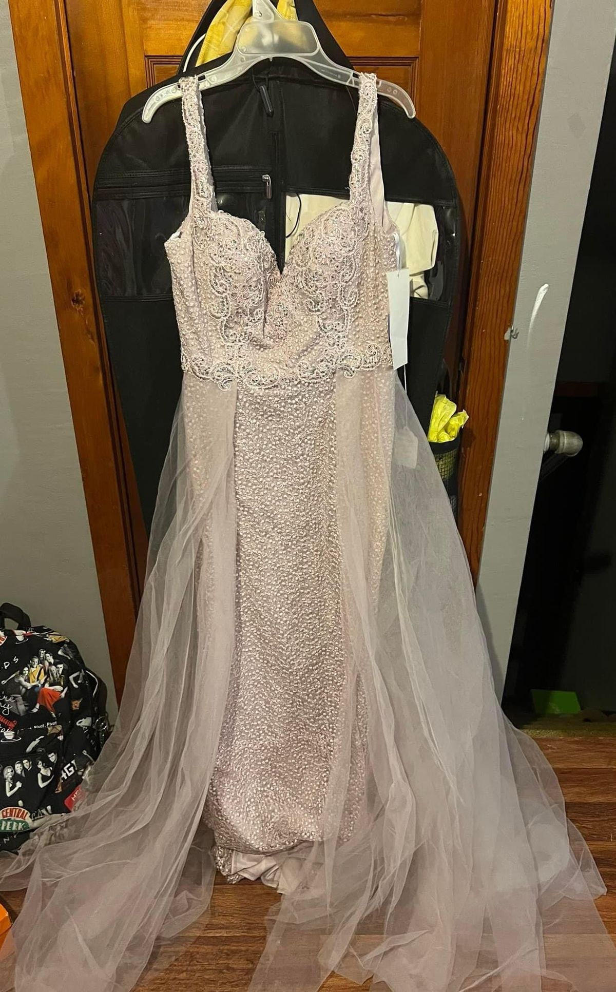 Queenly | Buy and sell prom, pageant, and formal dresses