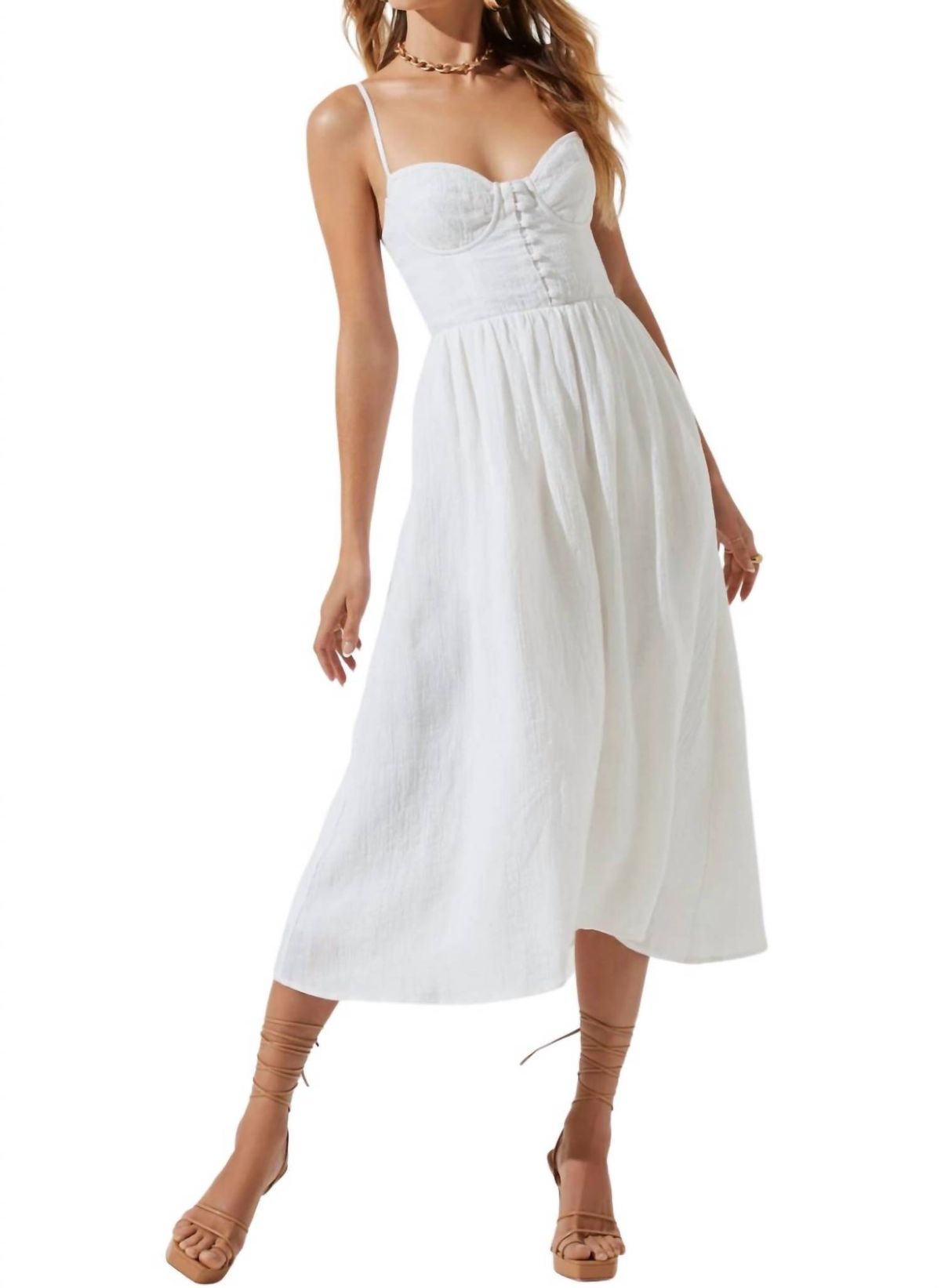 Style 1-571428778-2901 ASTR Size M White Cocktail Dress on Queenly