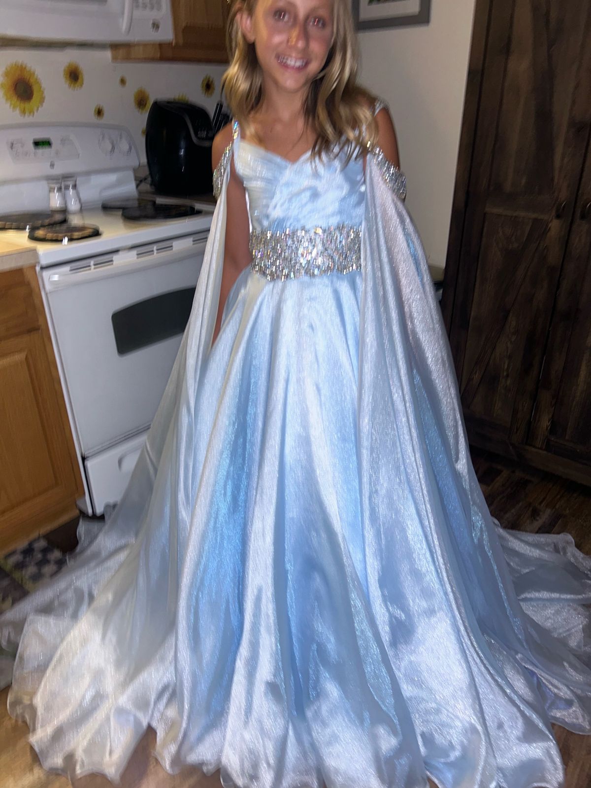 Girls Size 12 Pageant Plunge Blue Ball Gown on Queenly