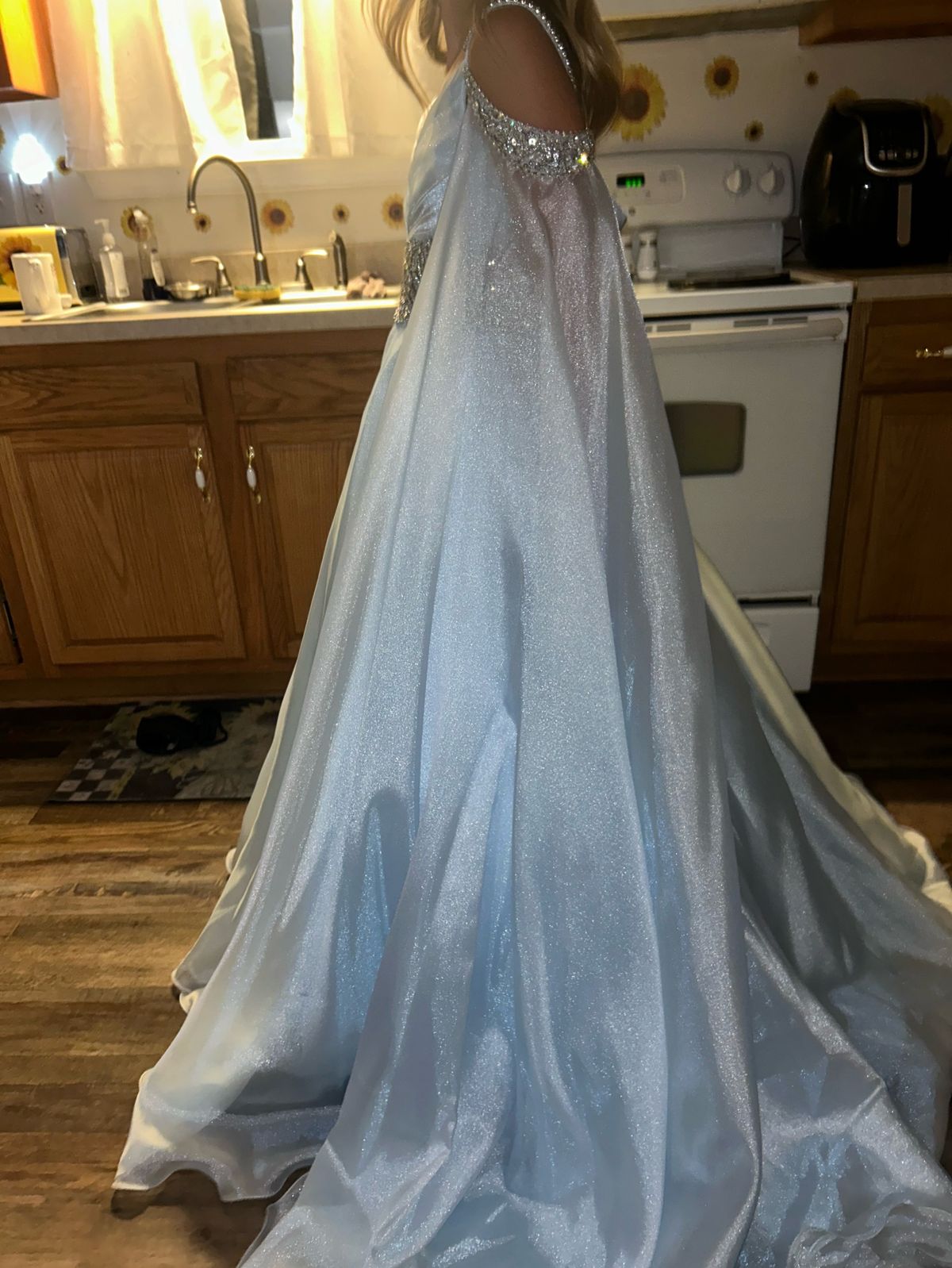 Girls Size 12 Pageant Plunge Blue Ball Gown on Queenly