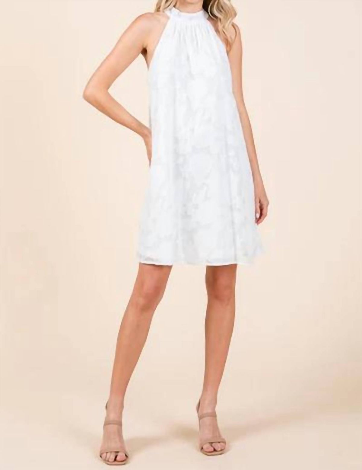 Style 1-3833239784-149 STACCATO Size L Halter White Cocktail Dress on Queenly