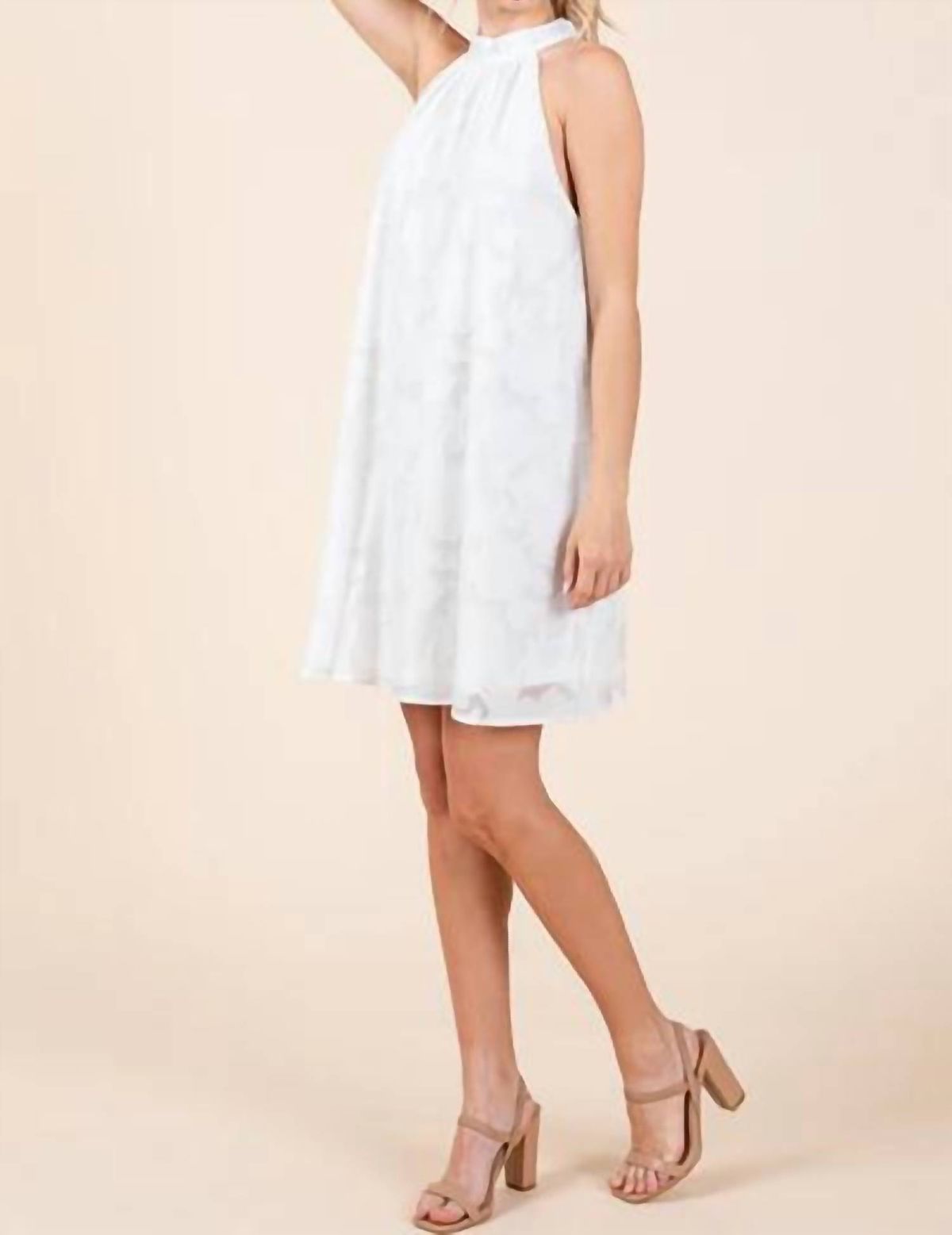 Style 1-3833239784-149 STACCATO Size L Halter White Cocktail Dress on Queenly