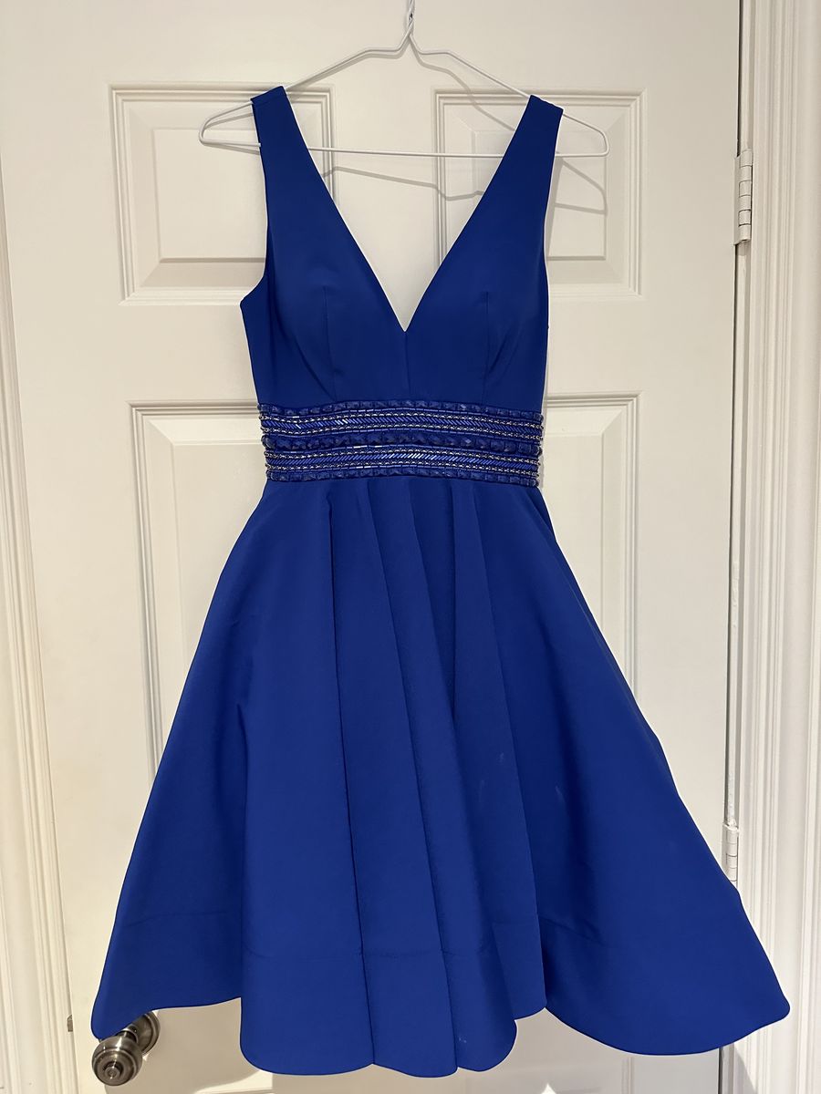 Queenly | Buy and sell prom, pageant, and formal dresses