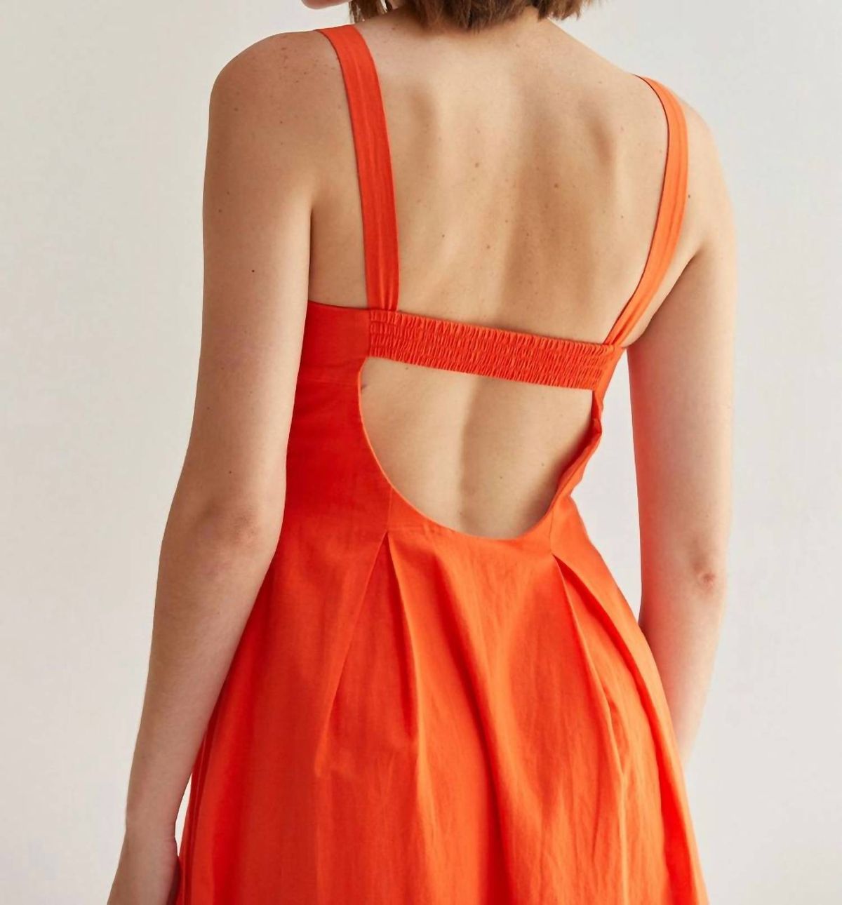 Style 1-3903378698-892 CRESCENT Size M Orange Cocktail Dress on Queenly