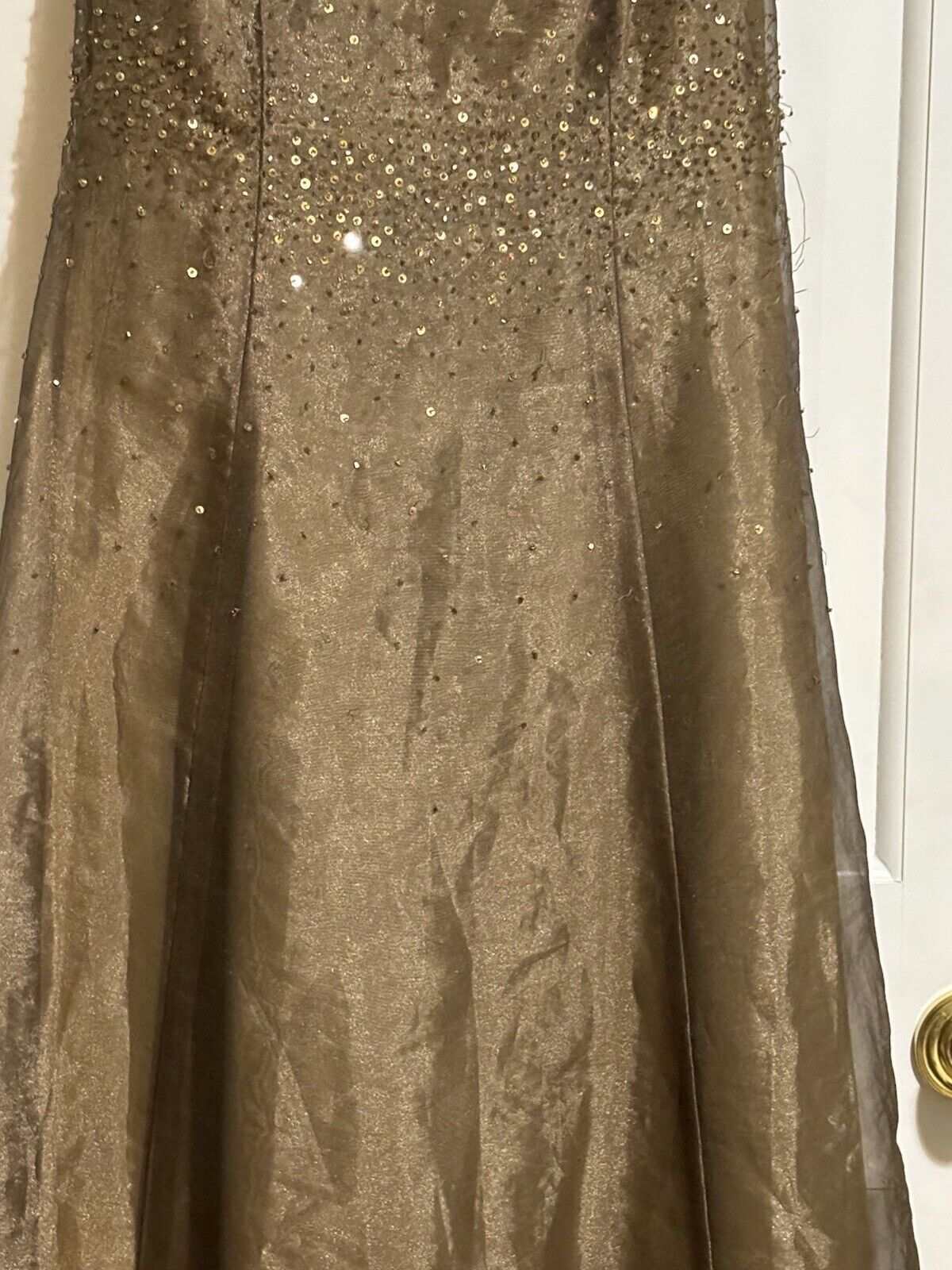 BETSY & ADAM Size 6 Halter Gold A-line Dress on Queenly