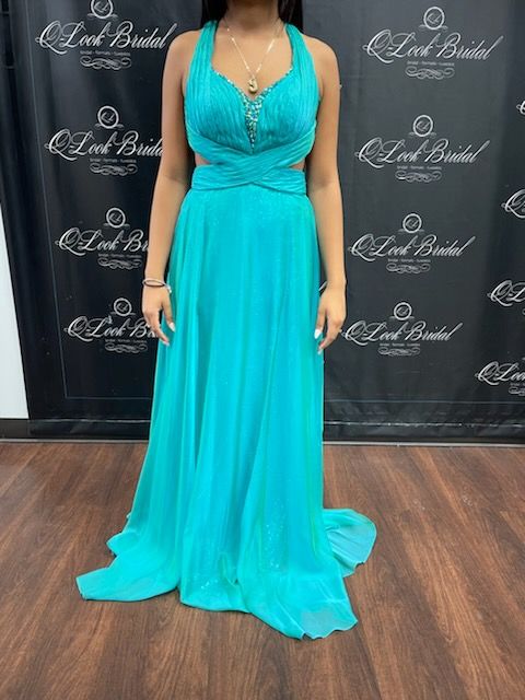 Queenly | Buy and sell prom, pageant, and formal dresses