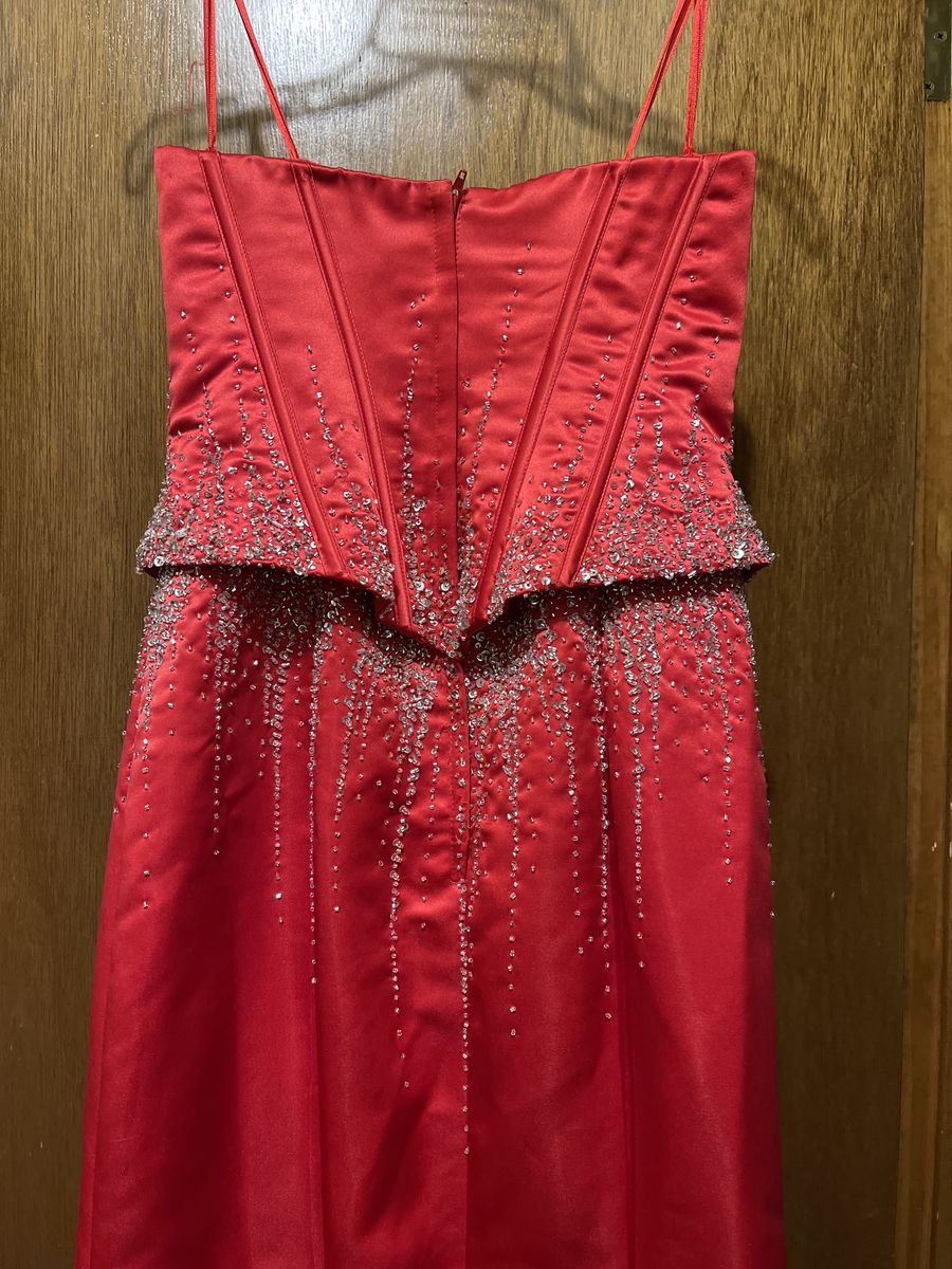 Size 4 Prom Strapless Red Mermaid Dress on Queenly