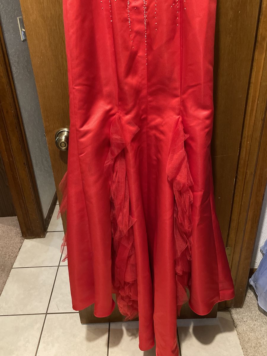 Size 4 Prom Strapless Red Mermaid Dress on Queenly