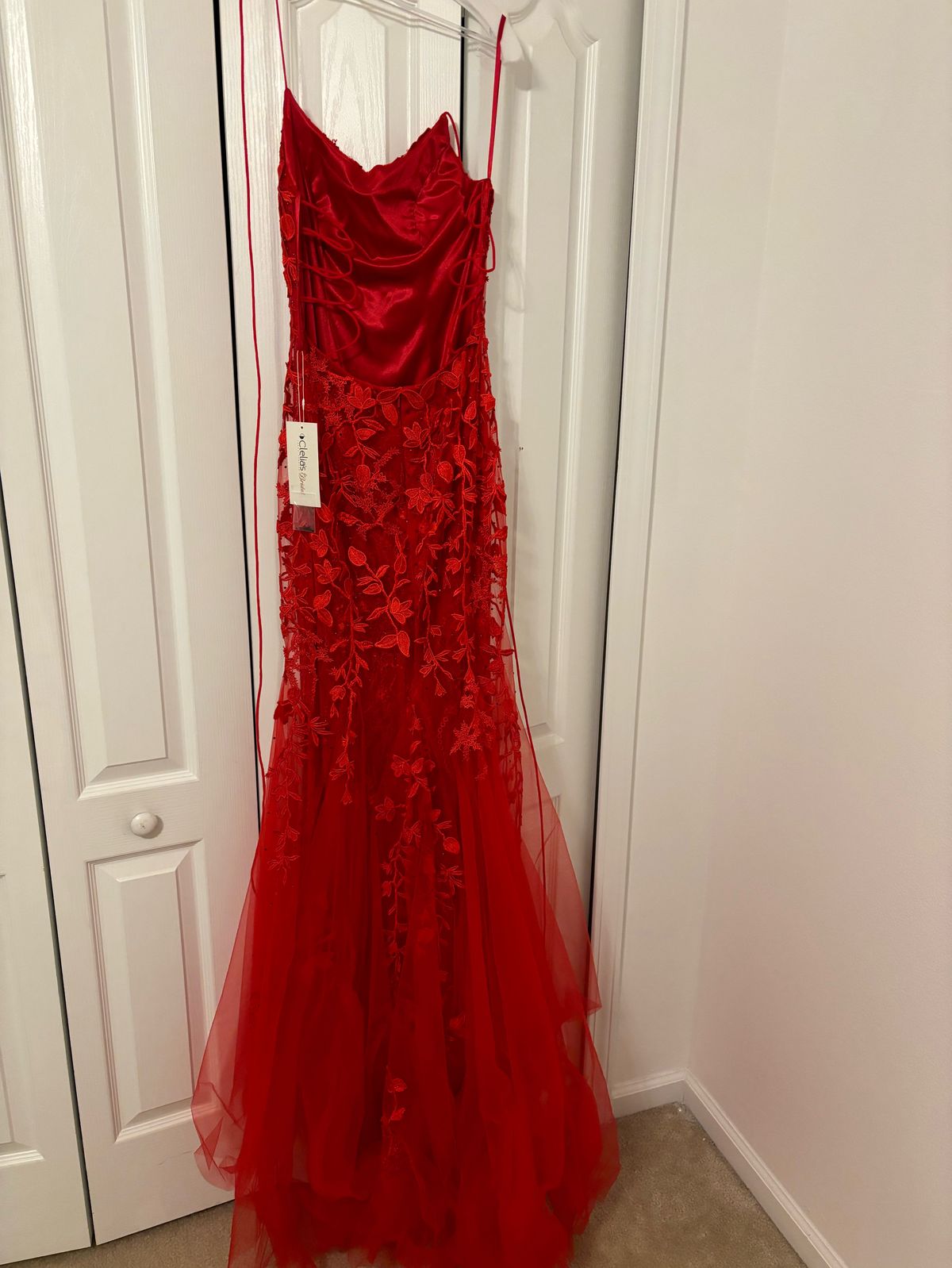 Size 00 Prom Red Mermaid Dress on Queenly