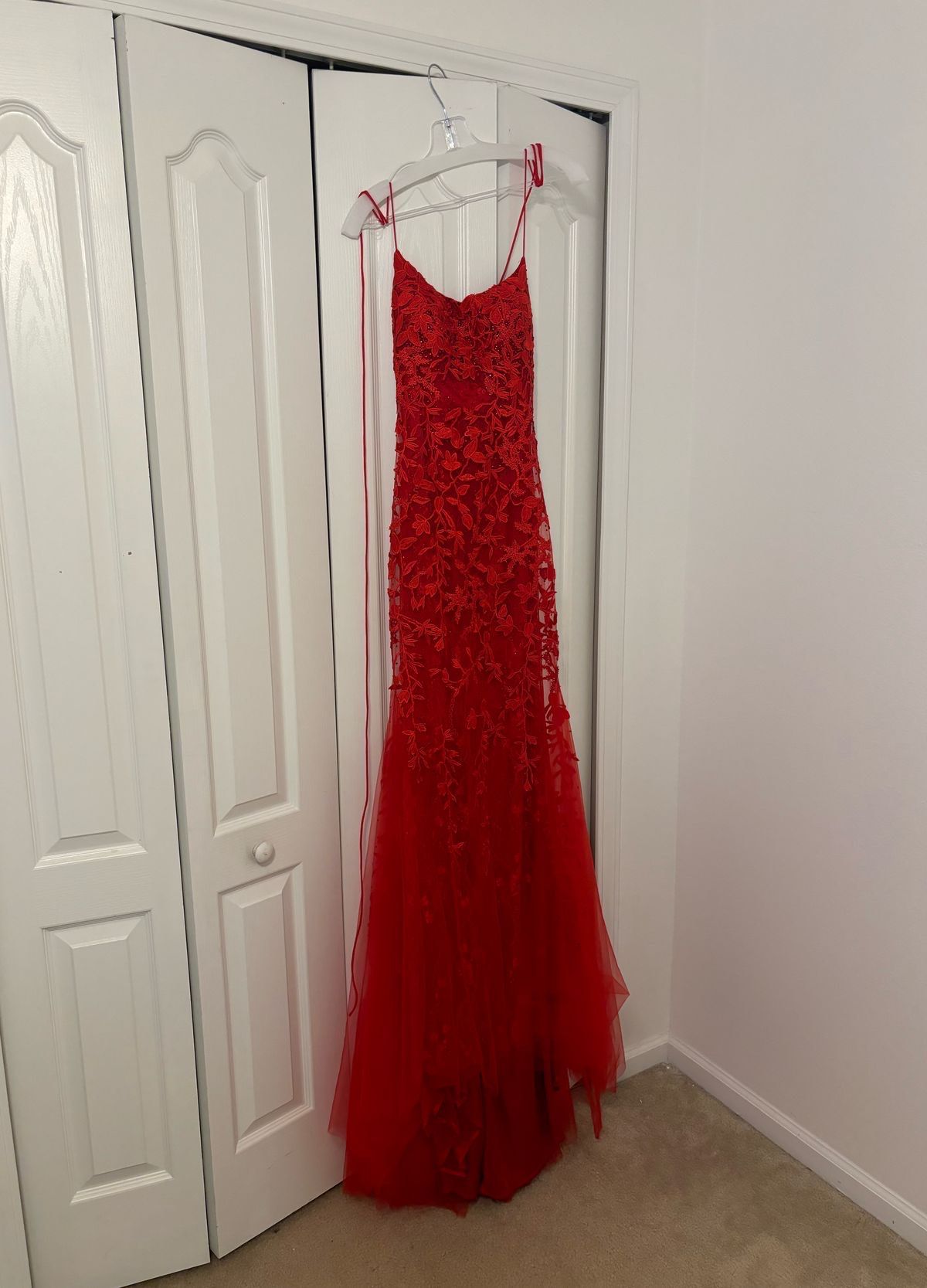 Queenly | Buy and sell prom, pageant, and formal dresses