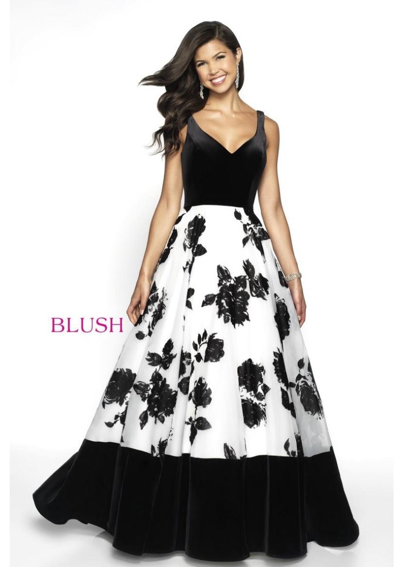 Queenly | Buy and sell prom, pageant, and formal dresses