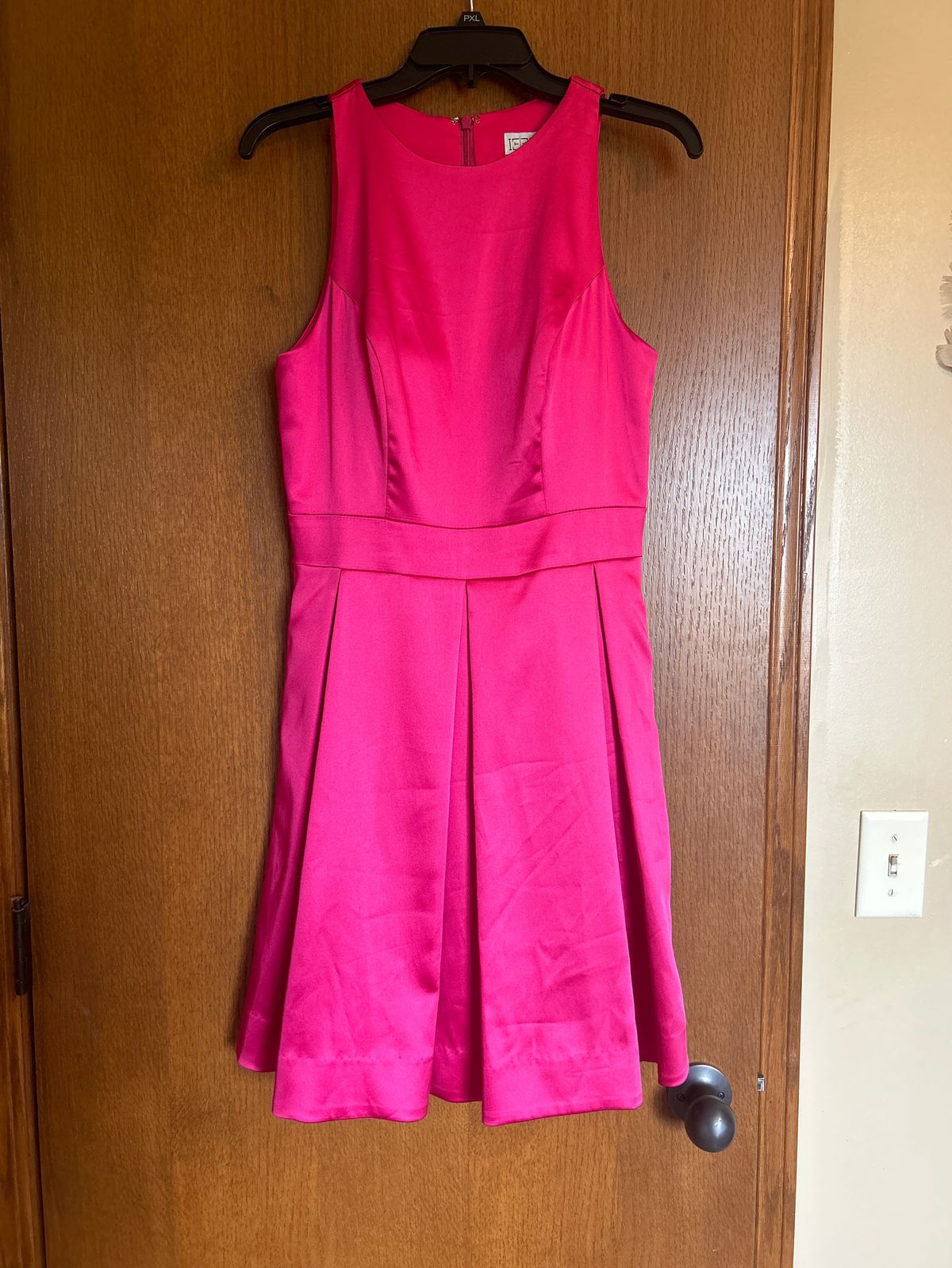 Ieena for Mac Duggal Size 6 Homecoming High Neck Pink Cocktail Dress on Queenly