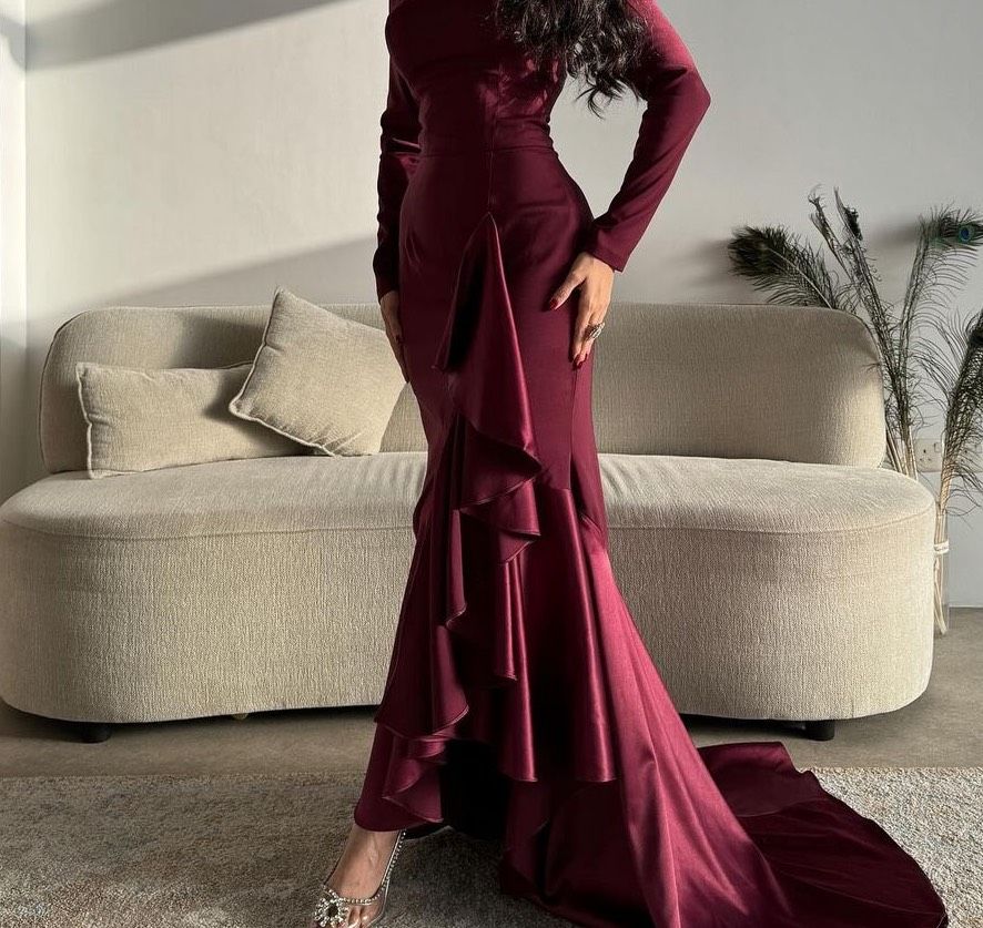 Size XS Prom Long Sleeve Burgundy Red Mermaid Dress on Queenly