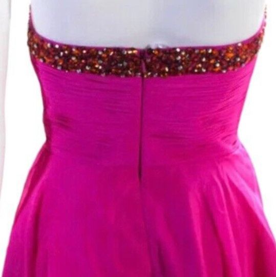 Sherri Hill Size 4 Strapless Pink Cocktail Dress on Queenly