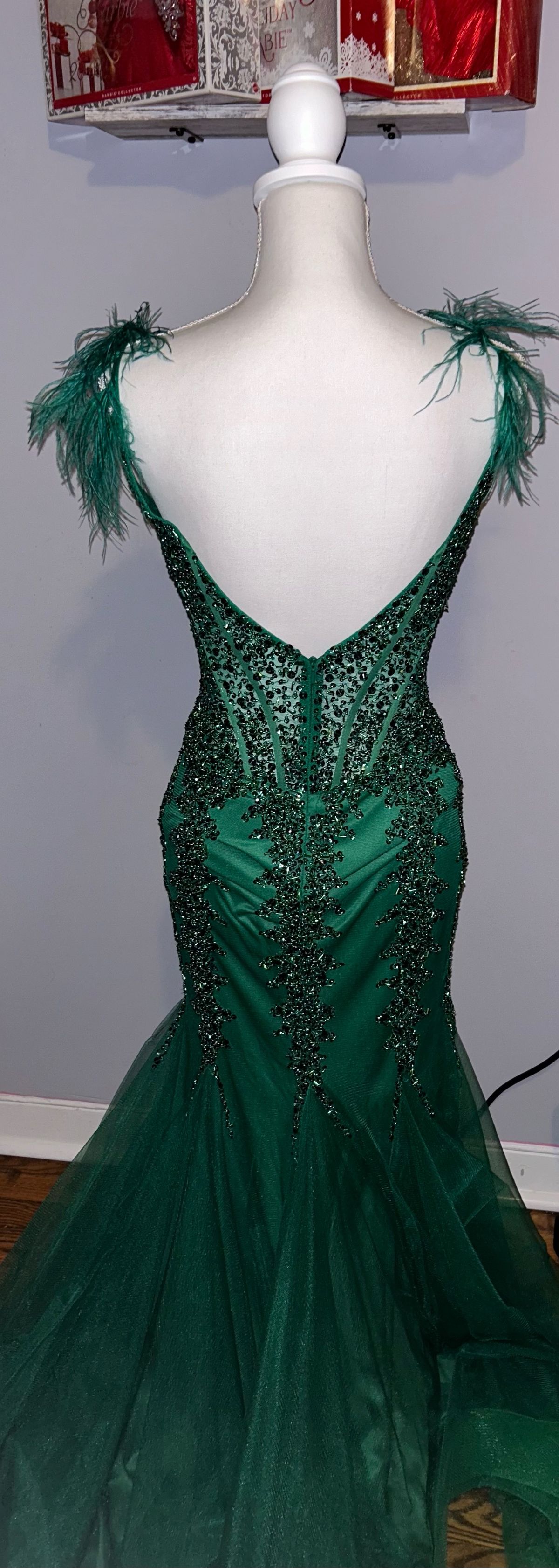 Jovani Size 0 Prom Plunge Green Mermaid Dress on Queenly