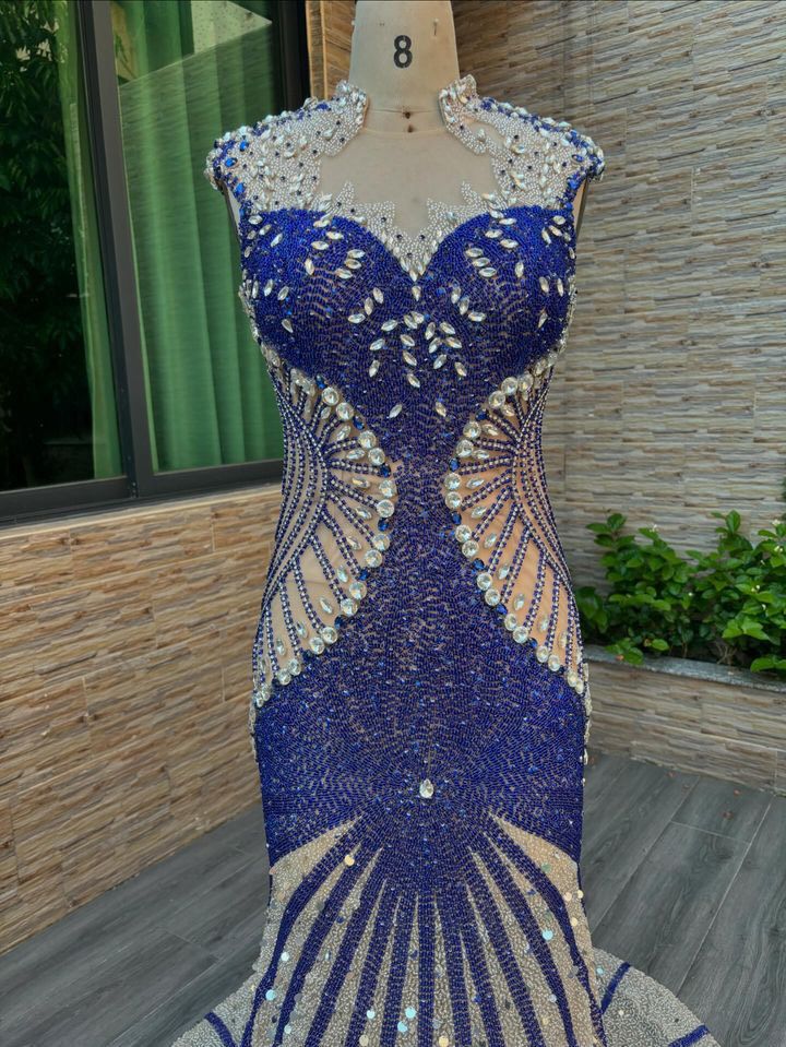 Size 4 Prom Royal Blue Mermaid Dress on Queenly