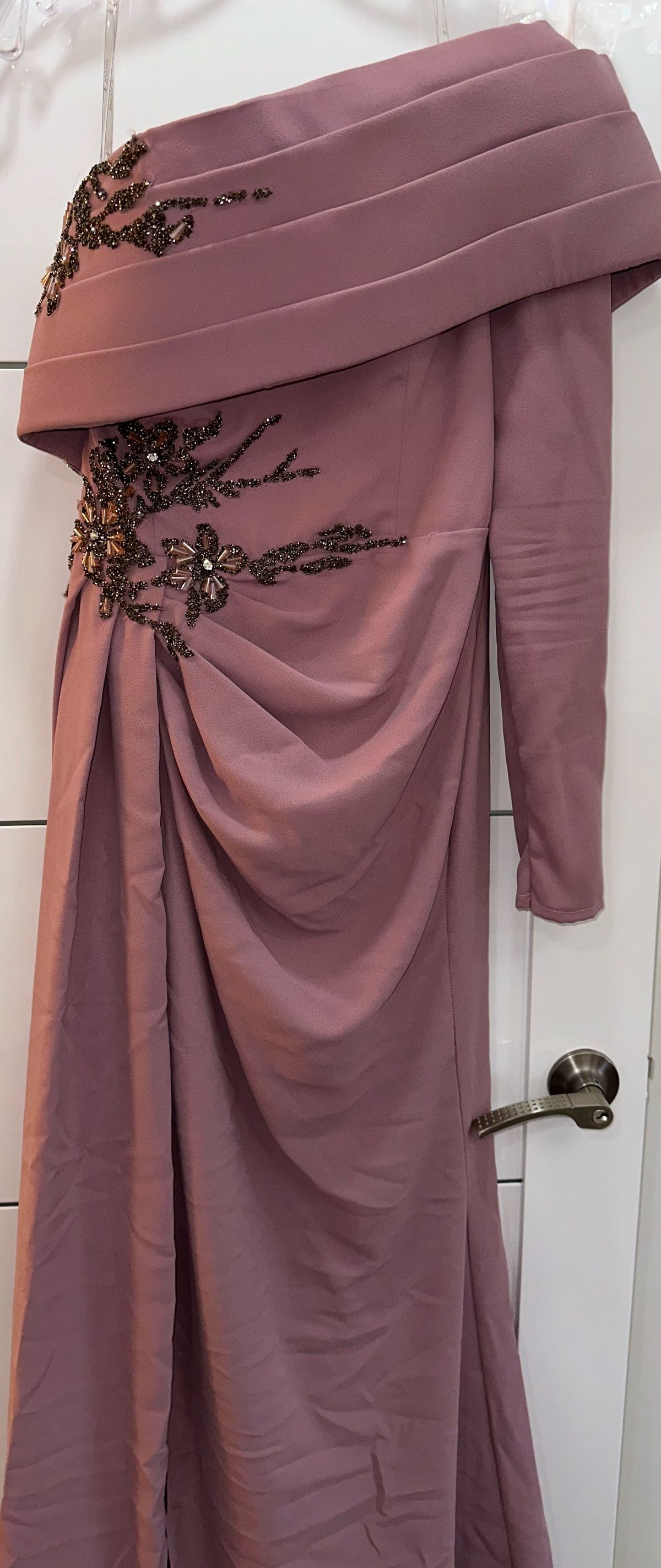 Size M Wedding Guest Off The Shoulder Pink Floor Length Maxi on Queenly