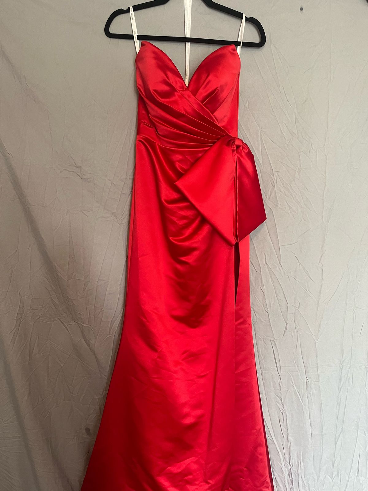 Sherri Hill Size 2 Prom Strapless Red Side Slit Dress on Queenly